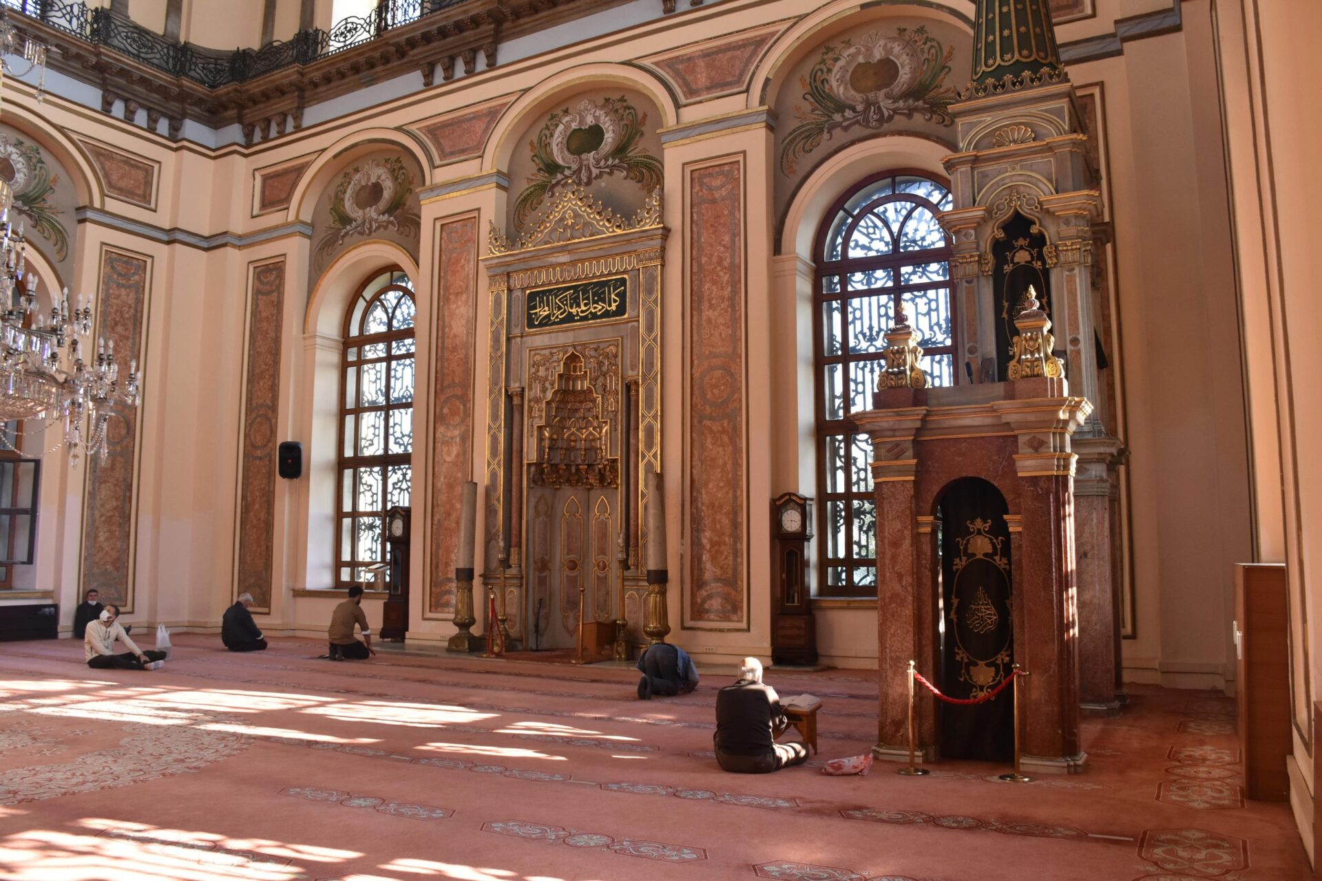 Dolmabahce Mosque Guide: History, Architecture l Teknevia