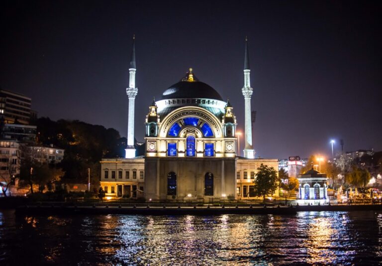 Dolmabahce Mosque Guide: History, Architecture l Teknevia