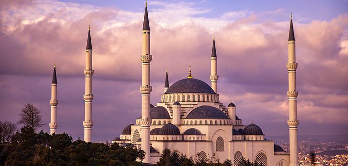 Çamlıca Camii Tarihi